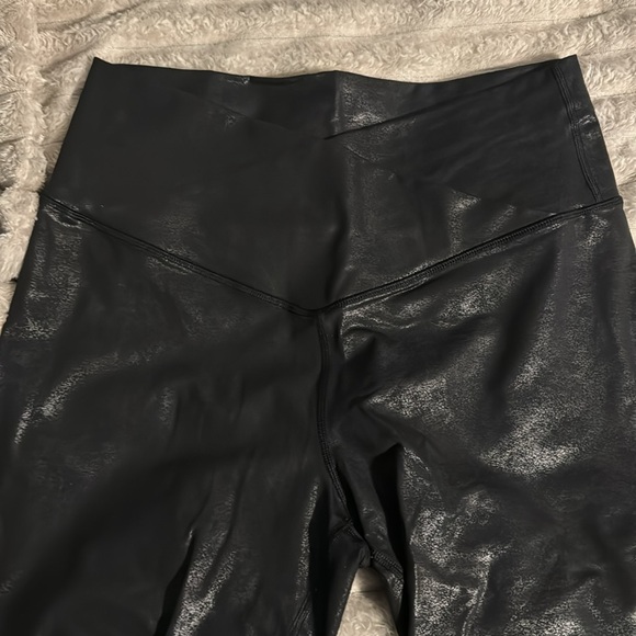 Shiny Pleather Aerie Leggings - Picture 2 of 3